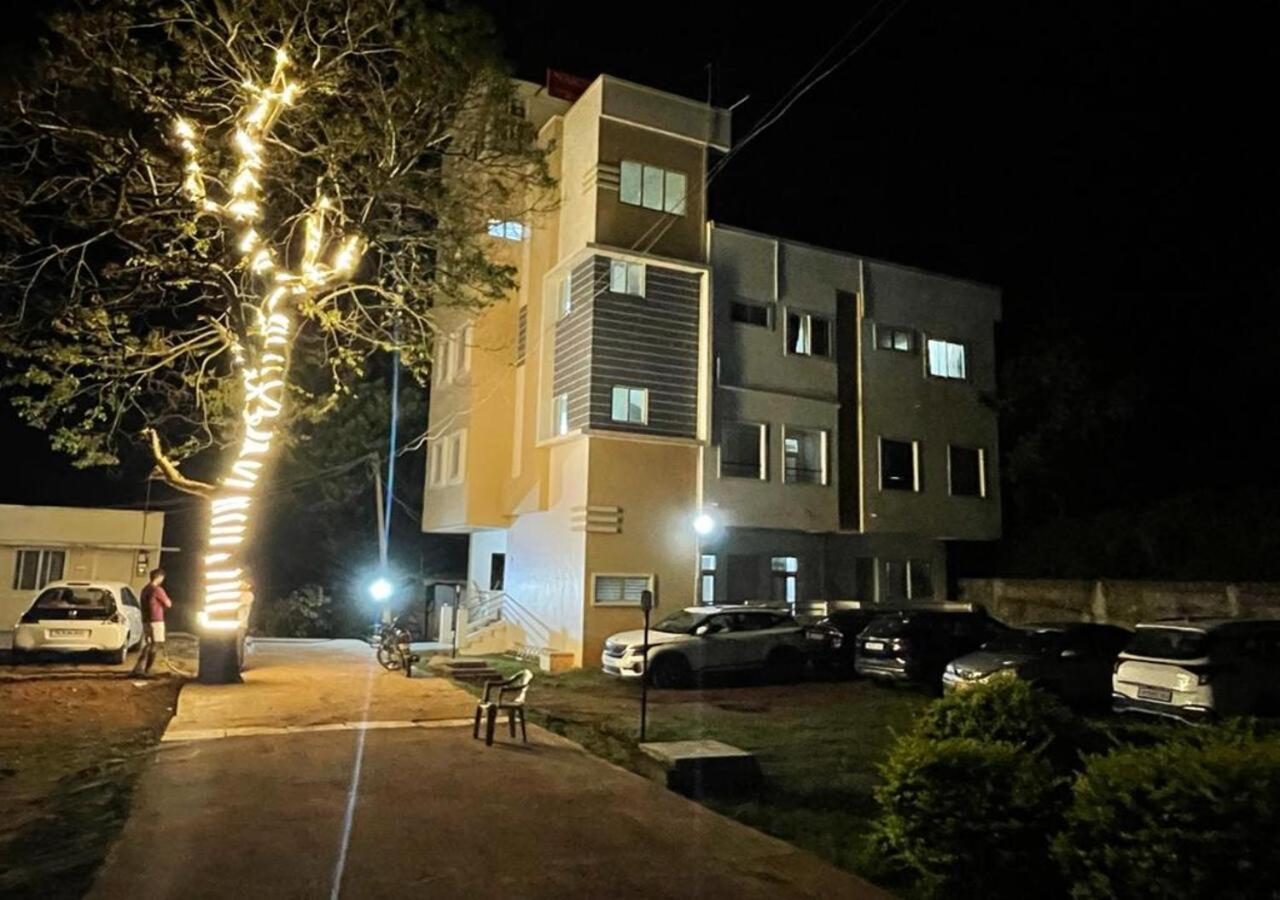 Naksha Tree Hotels - Yelagiri Extérieur photo