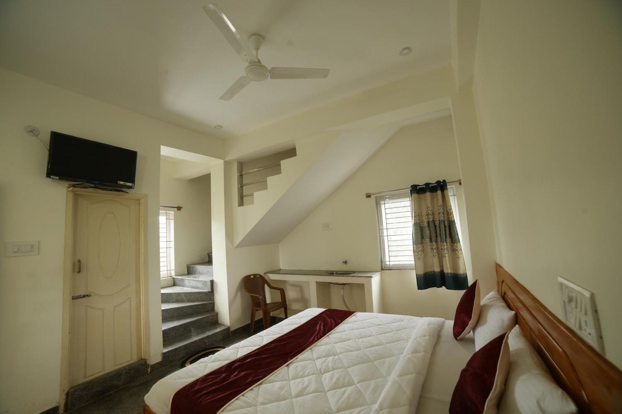 Naksha Tree Hotels - Yelagiri Extérieur photo