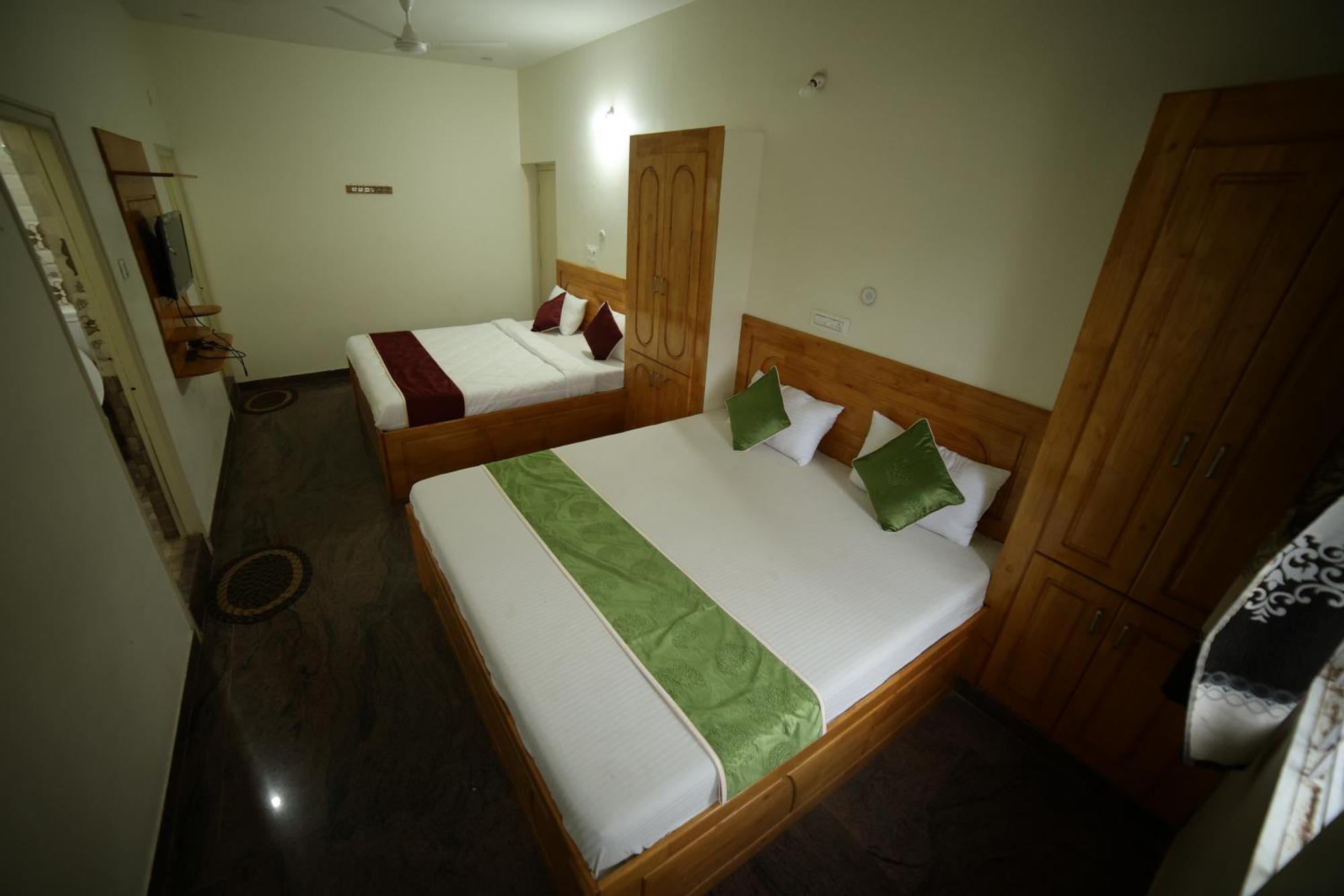Naksha Tree Hotels - Yelagiri Extérieur photo